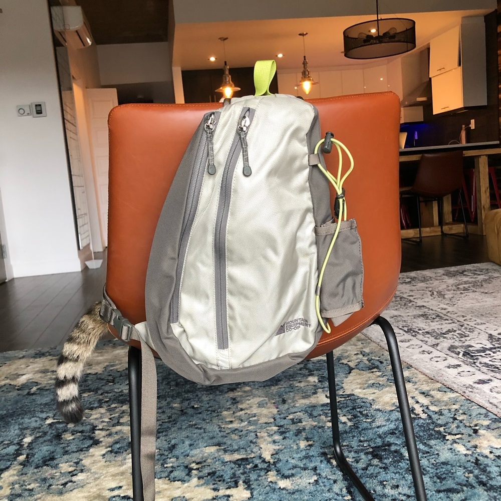 MEC one shoulder bag